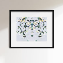 Load image into Gallery viewer, Queen Amytis Floral, Abstract Botanical